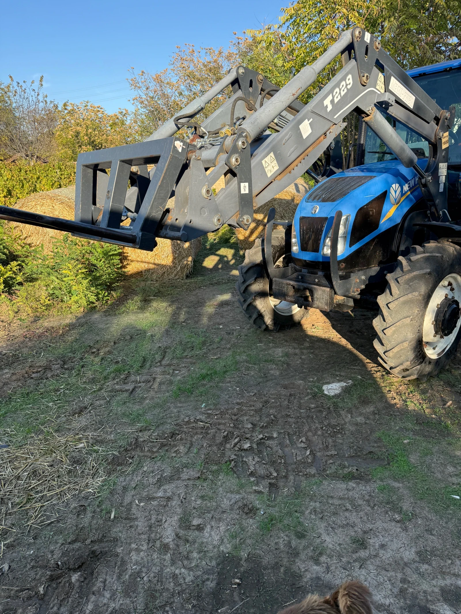 Трактор New Holland TD5.85, снимка 1