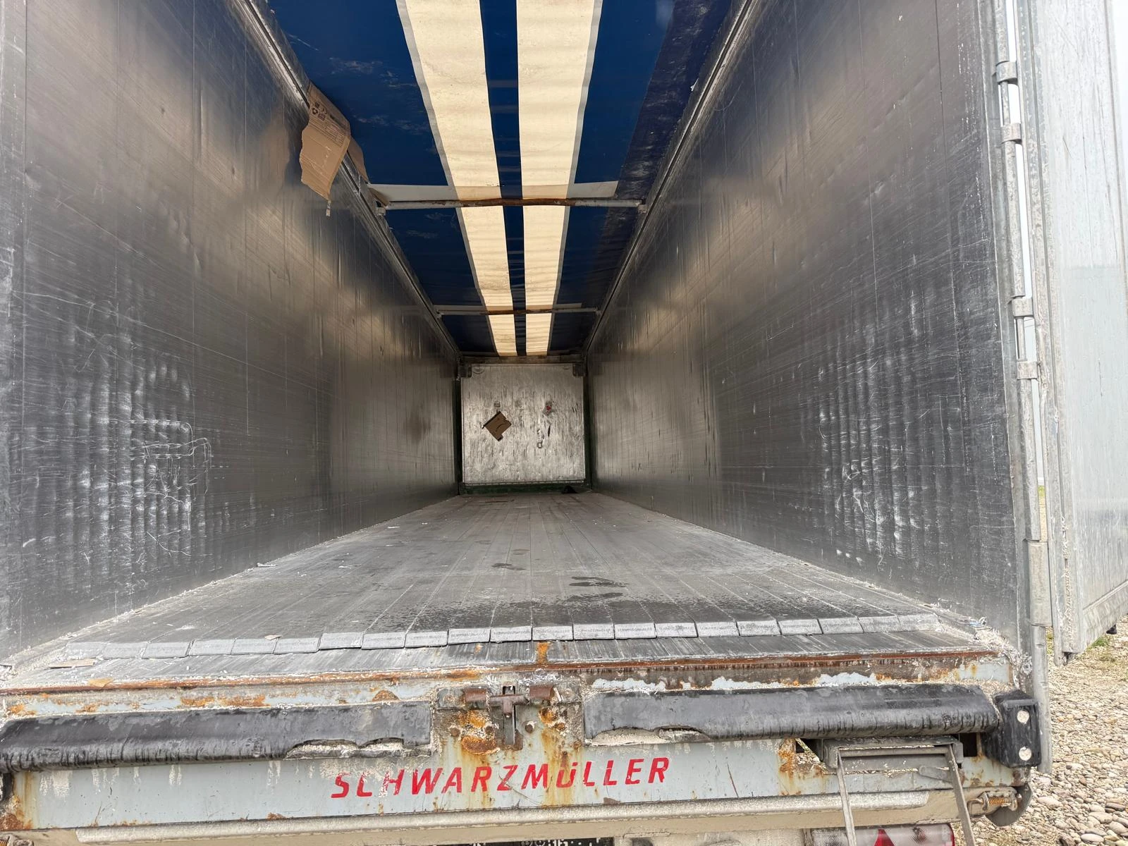 Полуремарке Schwarzmuller, снимка 7 - Ремаркета - 54274807