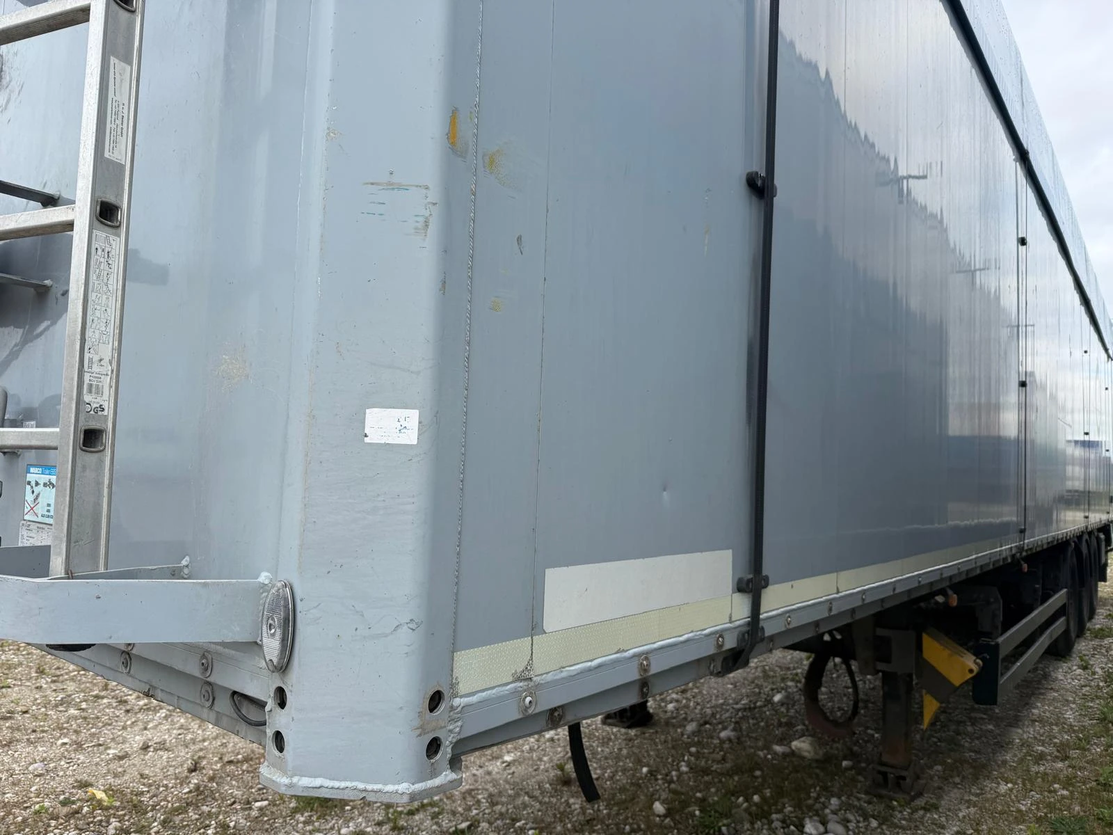 Полуремарке Schwarzmuller, снимка 2 - Ремаркета - 54274807