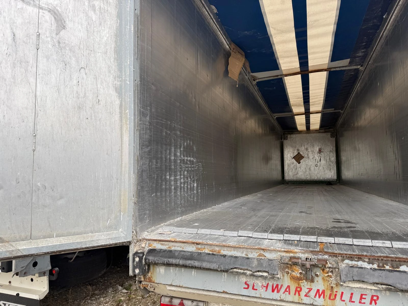 Полуремарке Schwarzmuller, снимка 10 - Ремаркета - 54274807