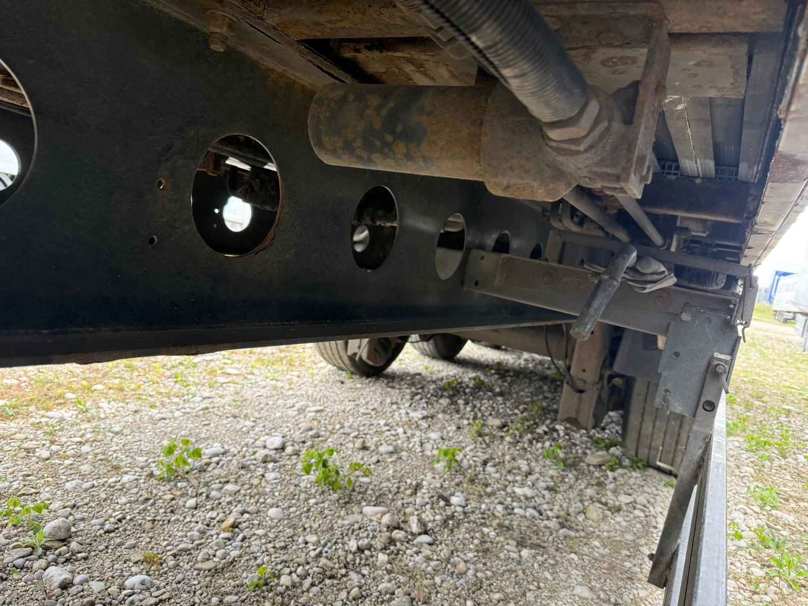 Полуремарке Schwarzmuller, снимка 12 - Ремаркета - 54274807