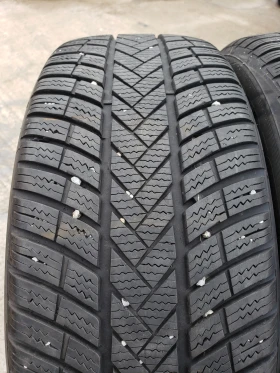 Гуми Зимни 205/55R17, снимка 1