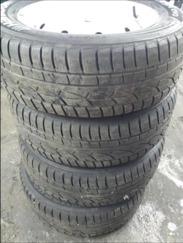 Гуми с джанти GoldenTyre 215/60R16, снимка 3 - Гуми и джанти - 49209856