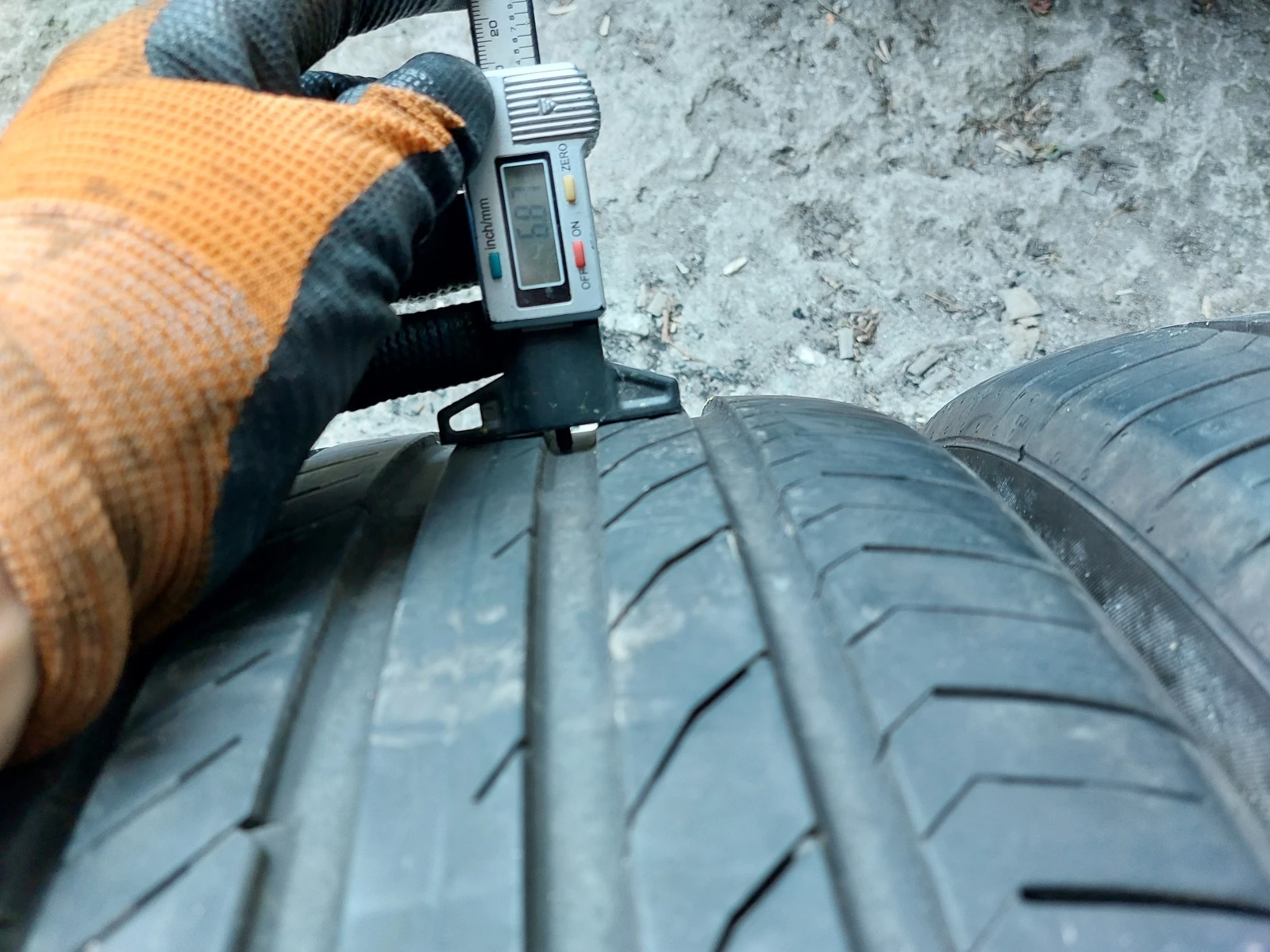 ���� 235/45R19 | Mobile.bg � ����������� 4