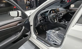 BMW 530 ОБДУХВАНЕ * HEAD-UP * ОПЦИЯ ЗА ФИНАНСИРАНЕ, снимка 12