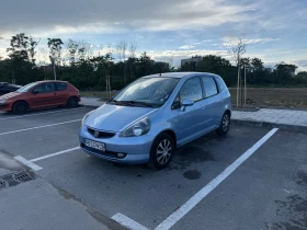 Обява за продажба на Honda Jazz 1.4 ГАЗ LPG ~3 599 лв. - изображение 1