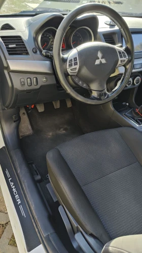 Обява за продажба на Mitsubishi Lancer 1.8 143 - LPG - BRC ~12 250 лв. - изображение 8 | Auto.bg Обява за продажба на Mitsubishi Lancer 1.8 143 - LPG - BRC ~12 250 лв. - изображение 8