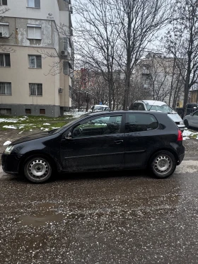 VW Golf - 4000 € / 7823.32 лв. - 62406783 9