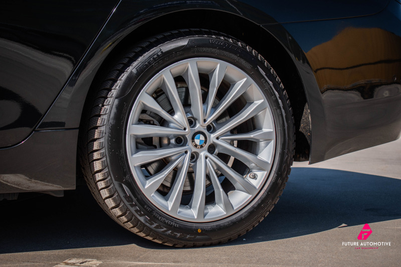 BMW 530E Luxury Line Plug-in Hybrid, снимка 15 - Автомобили и джипове - 45060782