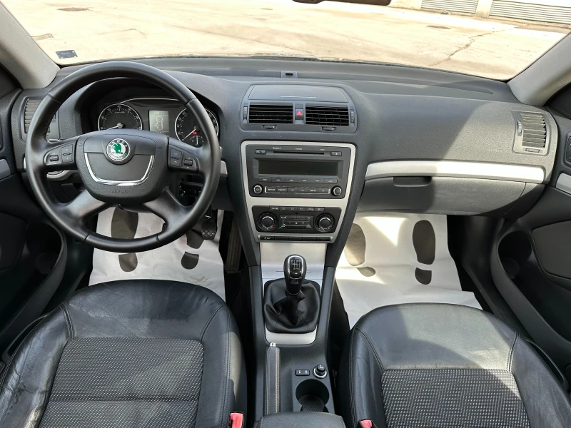 Skoda Octavia 1.4i 122к.с. Facelift, снимка 11 - Автомобили и джипове - 47662722