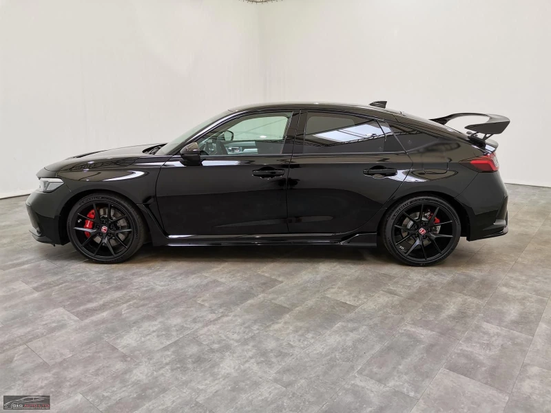 Honda Civic TYPE R/329HP/2.0i-VTEC/LED/NAVI/ACC/CARPLAY/460b, снимка 4 - Автомобили и джипове - 48014531