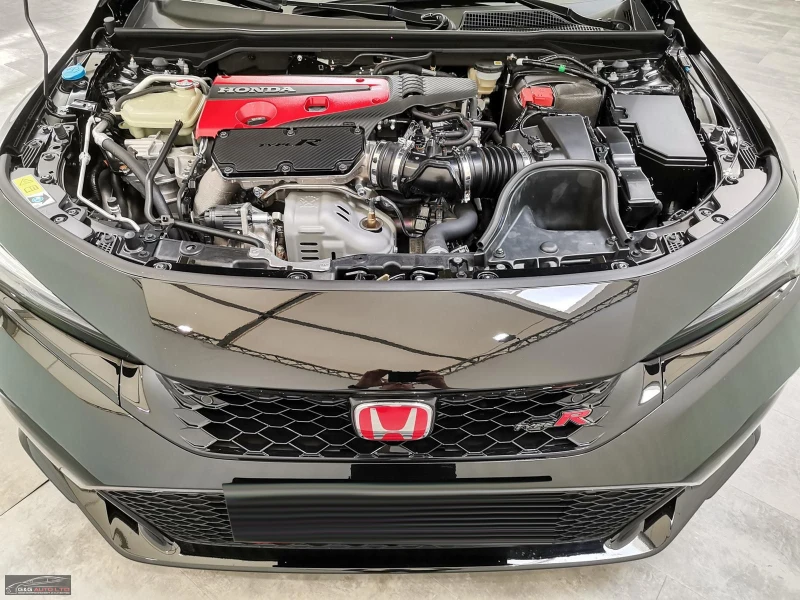 Honda Civic TYPE R/329HP/2.0i-VTEC/LED/NAVI/ACC/CARPLAY/460b, снимка 3 - Автомобили и джипове - 48014531