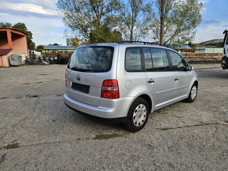 VW Touran 1.4i 6 скорости, снимка 7 - Автомобили и джипове - 48444970