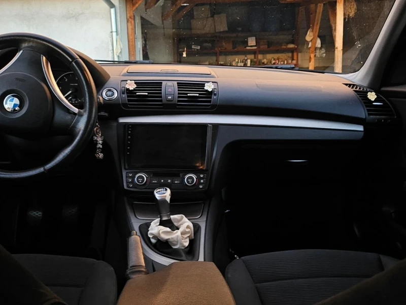 BMW 118, снимка 6 - Автомобили и джипове - 52889234