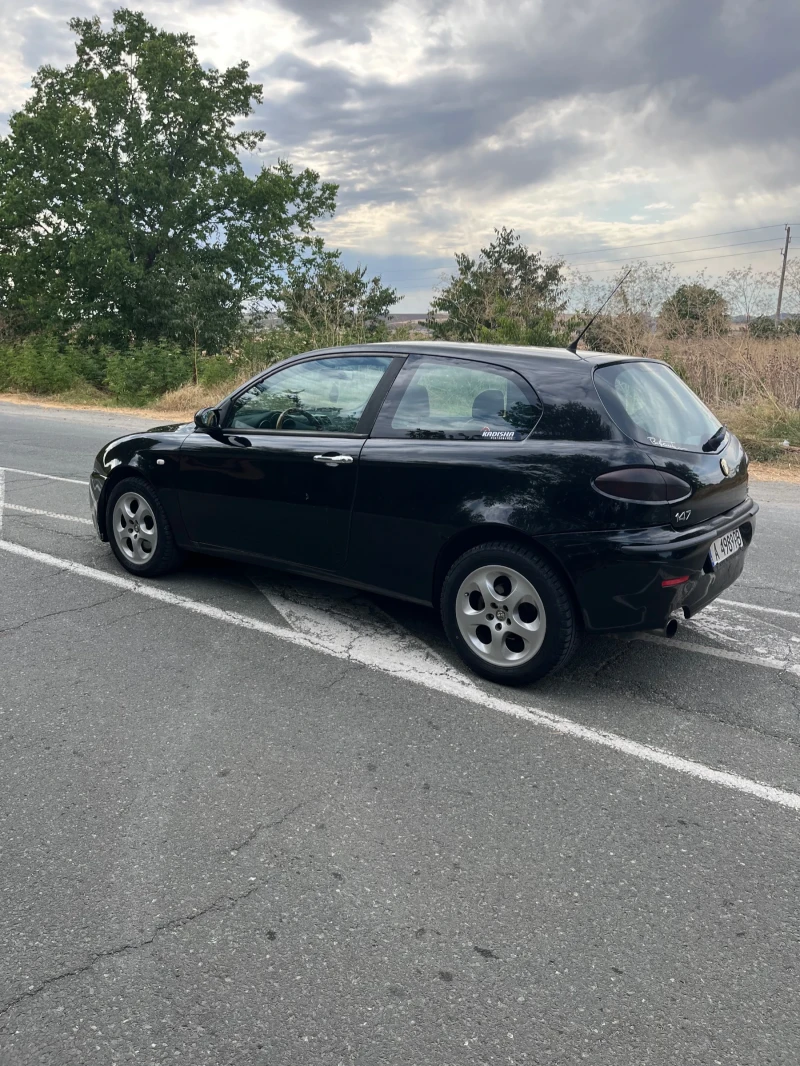 Alfa Romeo 147, снимка 4 - Автомобили и джипове - 51843374