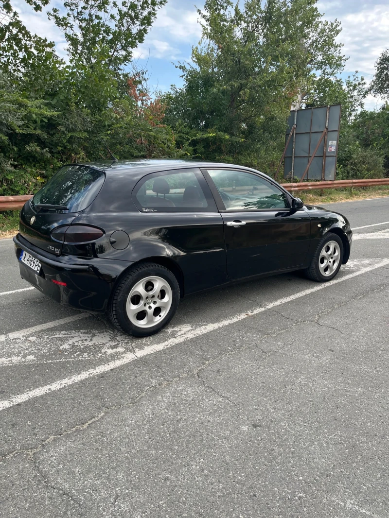 Alfa Romeo 147, снимка 6 - Автомобили и джипове - 51843374