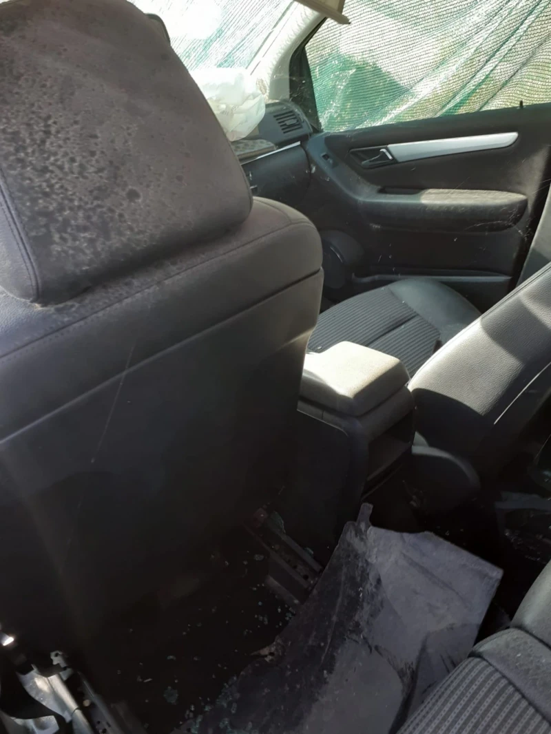 Mercedes-Benz B 200 i, снимка 4 - Автомобили и джипове - 52839551