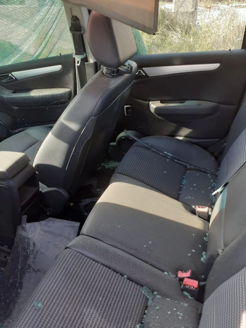 Mercedes-Benz B 200 i, снимка 3 - Автомобили и джипове - 52839551