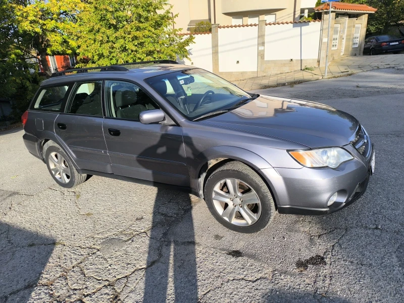 Subaru Outback 2.5 AWD , снимка 15 - Автомобили и джипове - 52450042