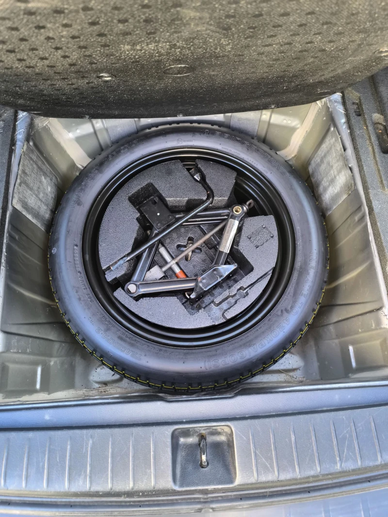 Subaru Outback 2.5 AWD , снимка 9 - Автомобили и джипове - 52450042