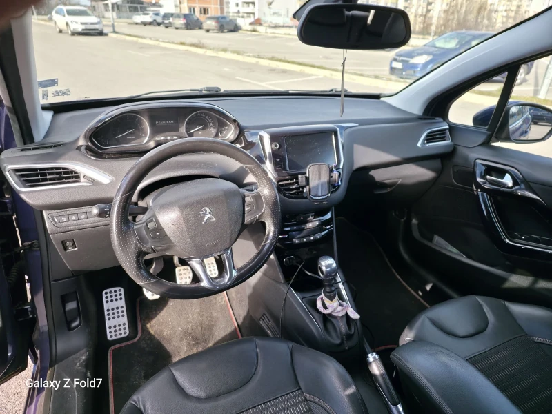 Peugeot 208 E-HDi, снимка 7 - Автомобили и джипове - 52951472