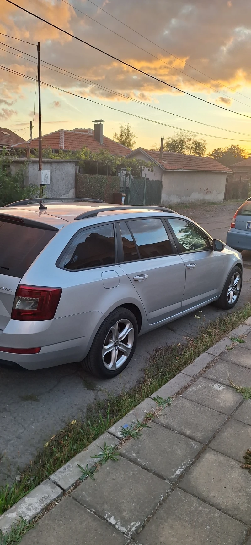 Skoda Octavia 2.0TDI 150к.с. DSG, снимка 4 - Автомобили и джипове - 52977000
