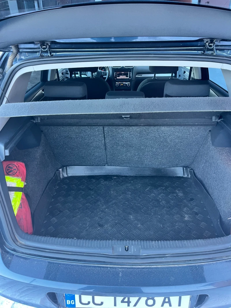 VW Golf, снимка 5 - Автомобили и джипове - 53045965