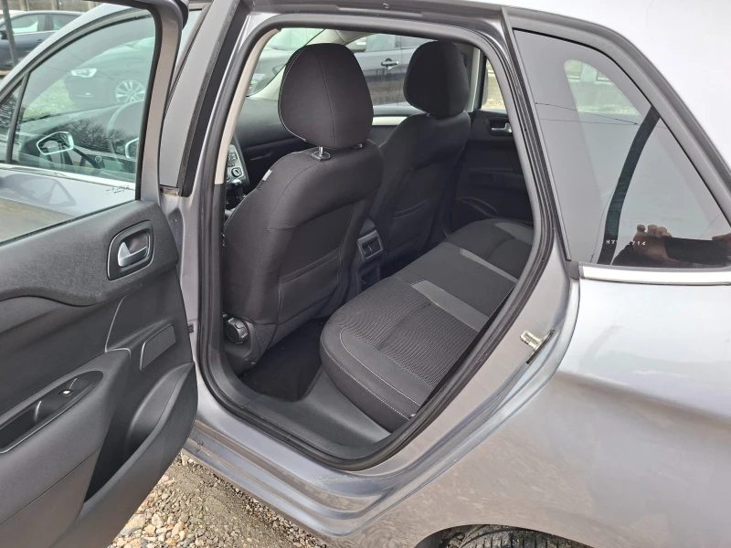 Citroen C4 1.2 t 110, снимка 10 - Автомобили и джипове - 53214856