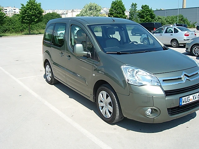 Citroen Berlingo 1, 6 109кс - изображение 7