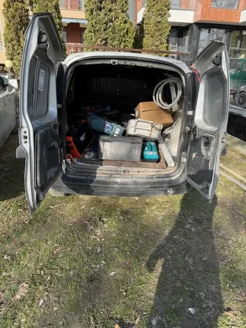 Dacia Logan, снимка 15 - Автомобили и джипове - 53007655