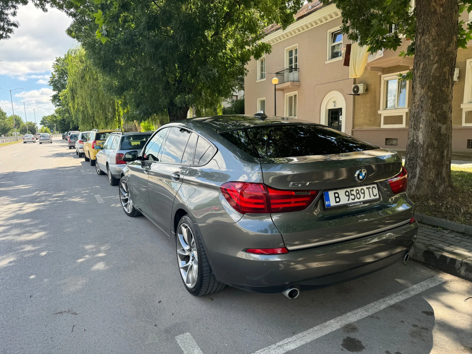 BMW 5 Gran Turismo  - изображение 3