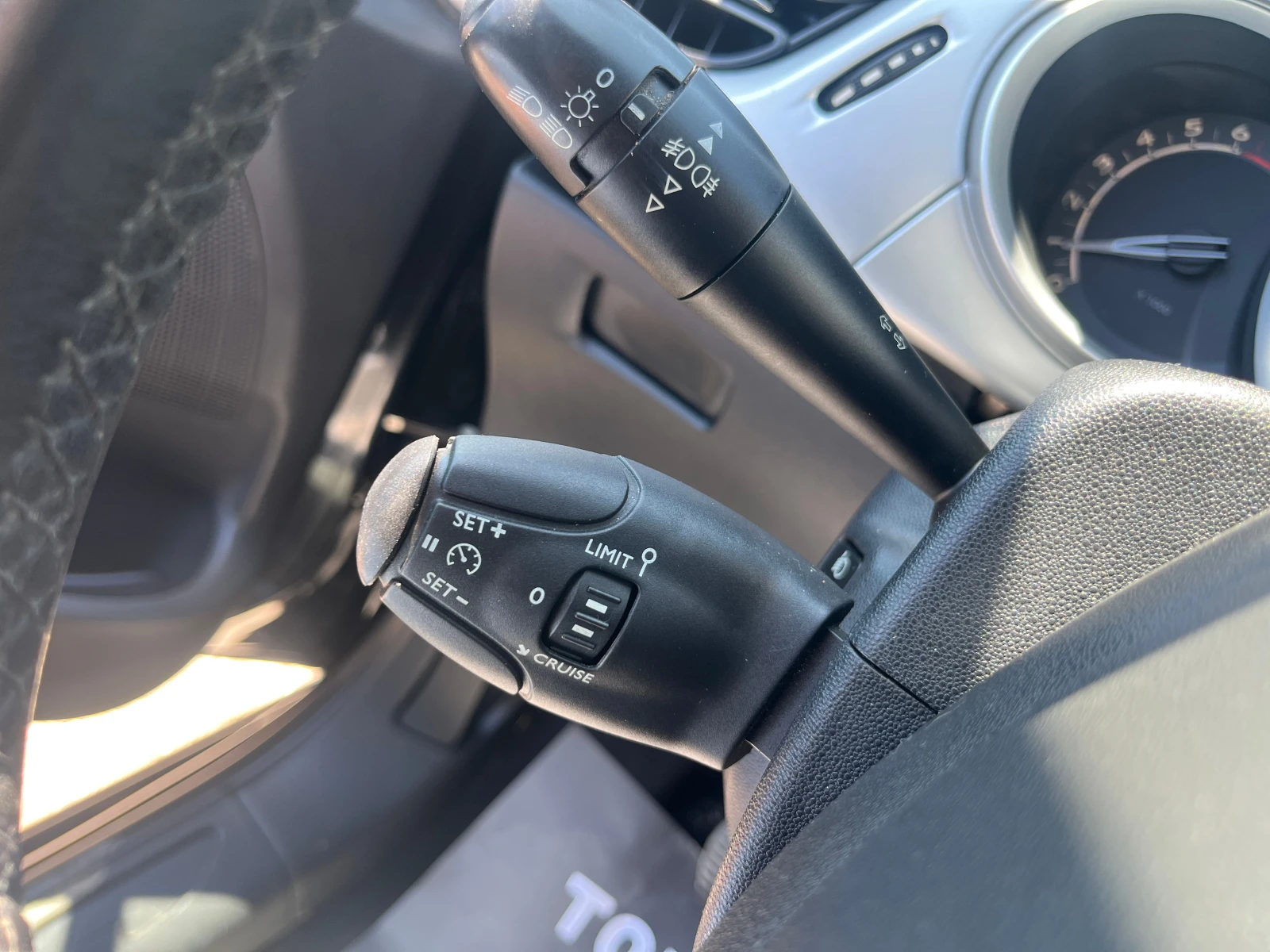 Citroen C3 1.4 БЕНЗИН  - изображение 8
