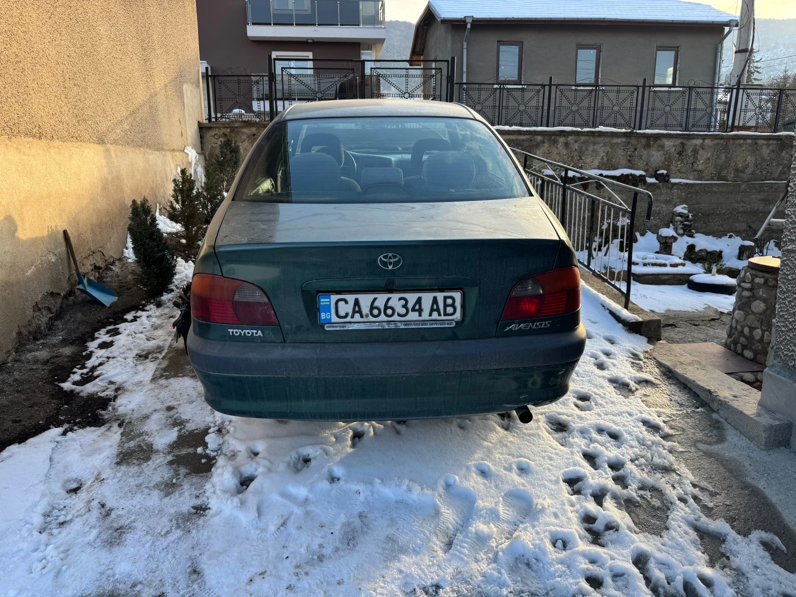 Toyota Avensis  - изображение 5