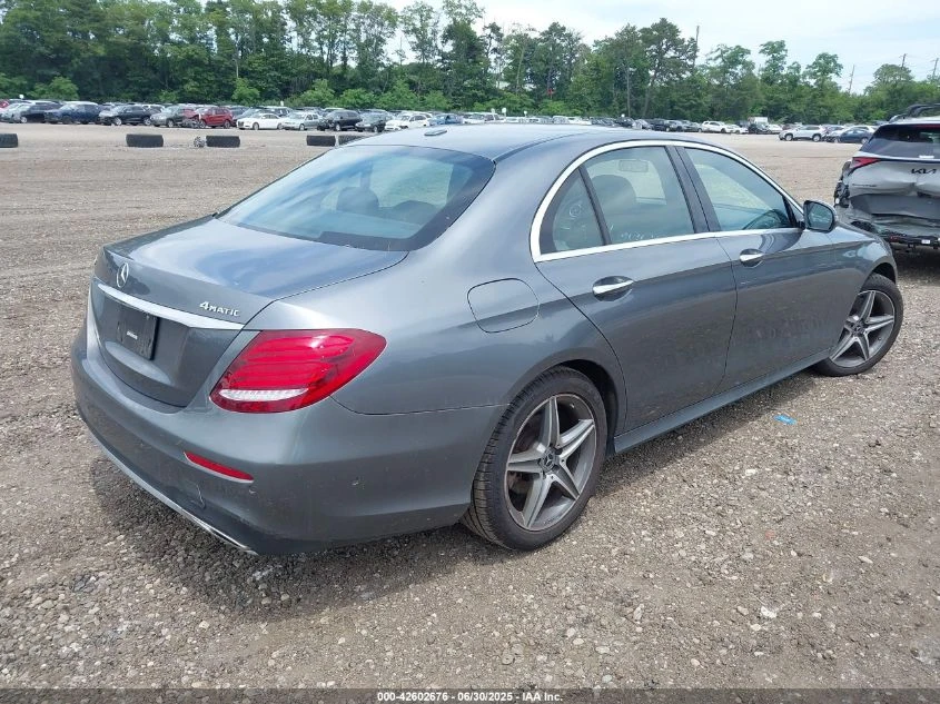 Mercedes-Benz E 300 2017 MERCEDES-BENZ E 300 4MATIC - изображение 9