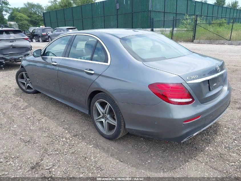 Mercedes-Benz E 300 2017 MERCEDES-BENZ E 300 4MATIC - изображение 7