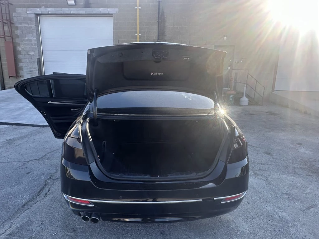 BMW 535 * 535d xDrive * CARFAX *    | Mobile.bg   12