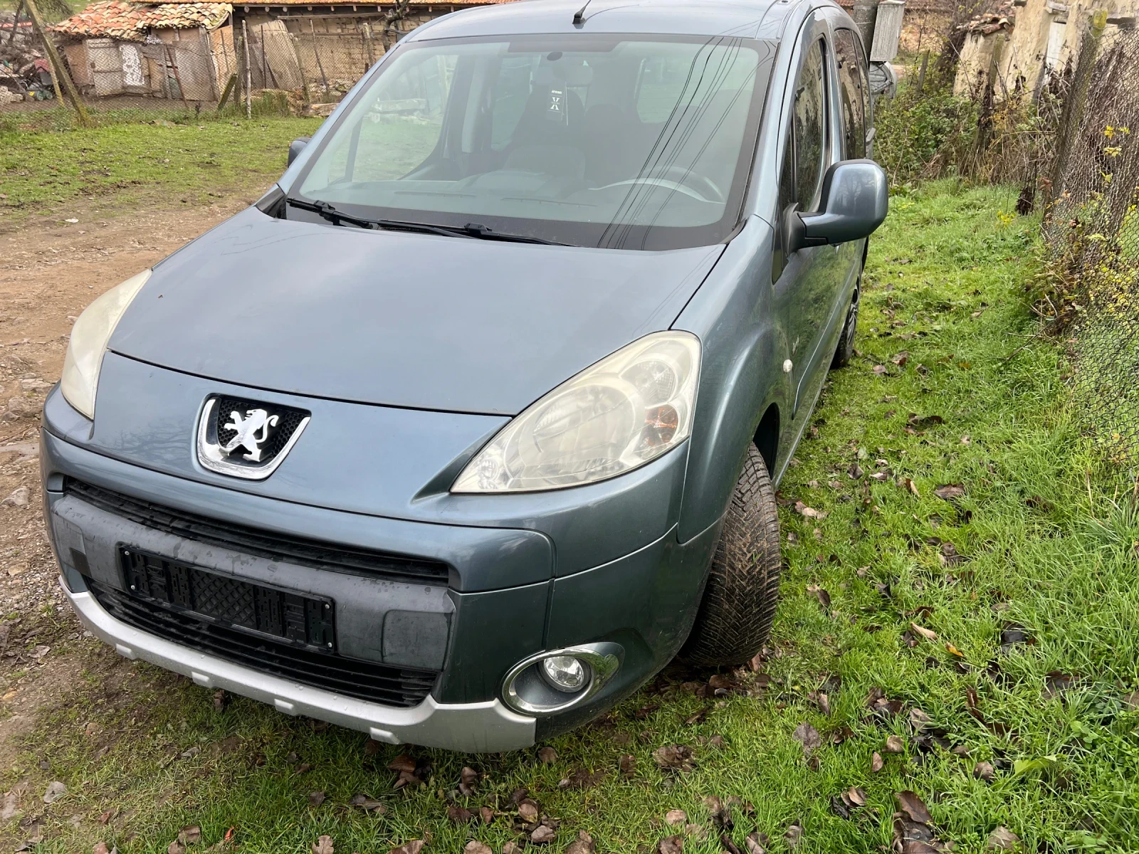 Peugeot Partner 1, 6 benzin tepee - изображение 4