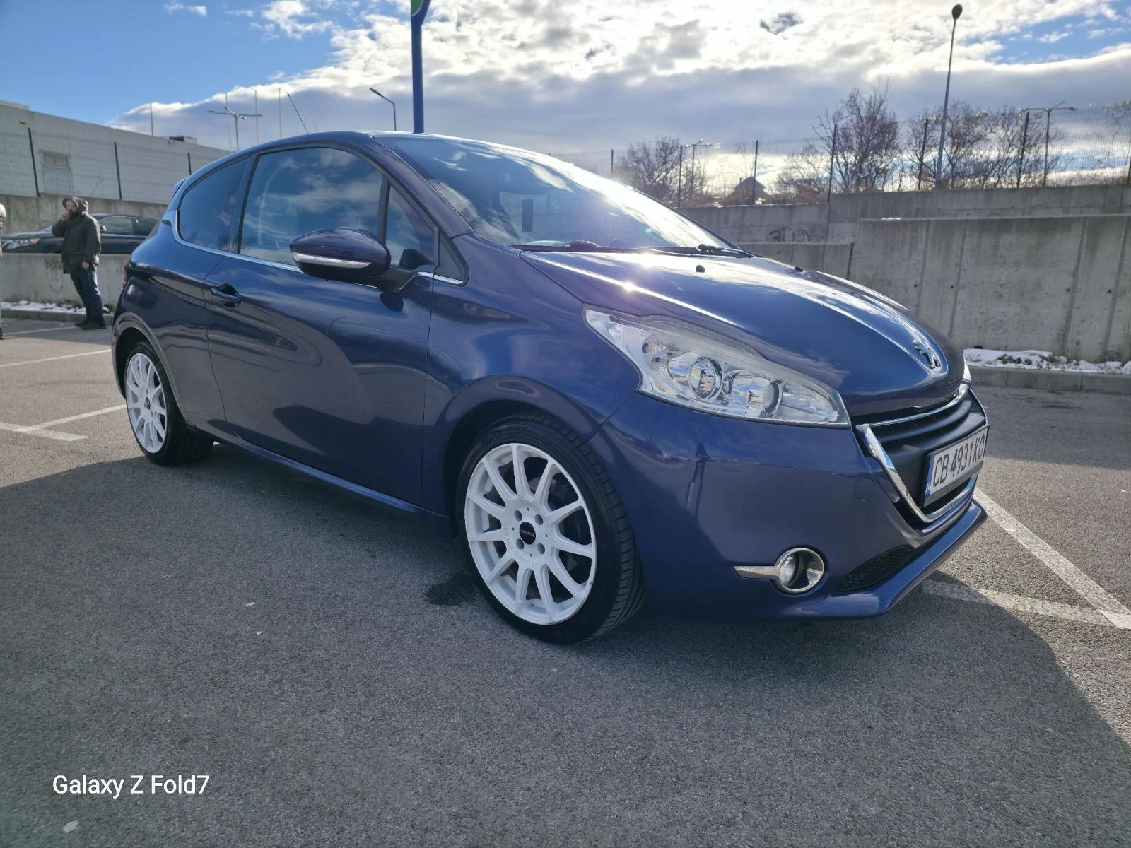 Peugeot 208 E-HDi | Mobile.bg � ����������� 12