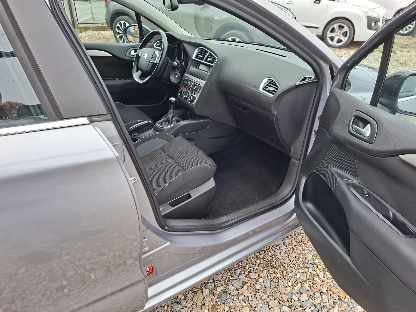 Citroen C4 1.2 t 110 | Mobile.bg � ����������� 11