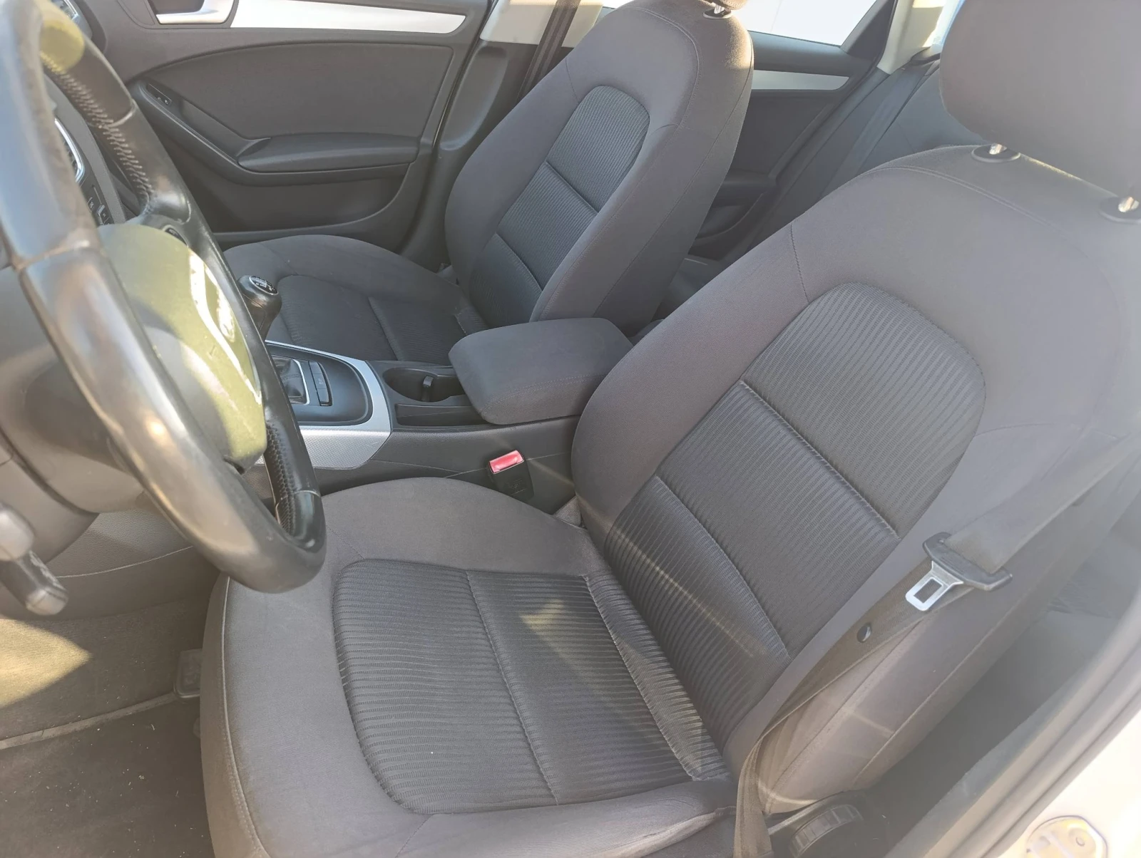 Audi A4 2.0 TDI , снимка 6 - Автомобили и джипове - 53815619