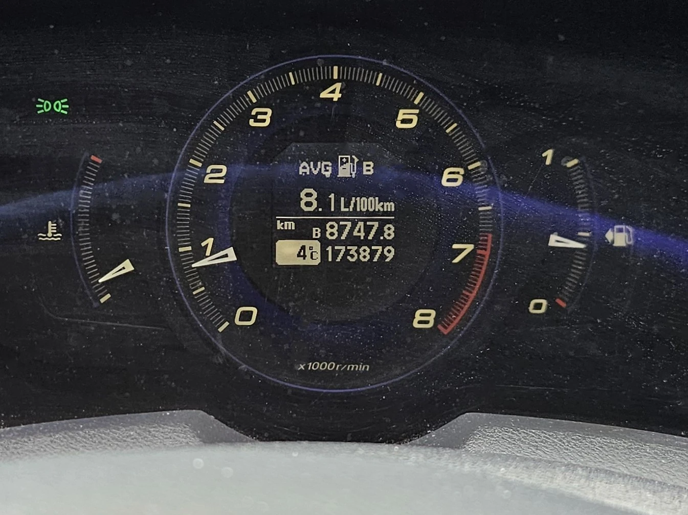 Honda Civic 1.8i-VTEC Facelift ЕВРО 5, TUV 2026г., снимка 12 - Автомобили и джипове - 54065567