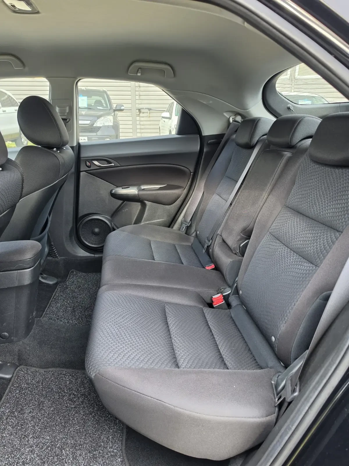 Honda Civic 1.8i-VTEC Facelift ЕВРО 5, TUV 2026г., снимка 13 - Автомобили и джипове - 54065567