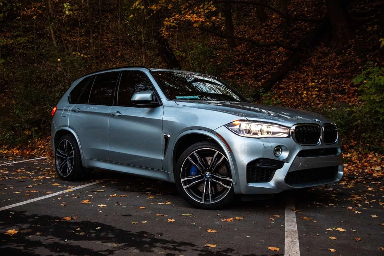 BMW X5M Sports * Head-up * Keyless * Bucked Seats * 360 , снимка 4 - Автомобили и джипове - 54121824