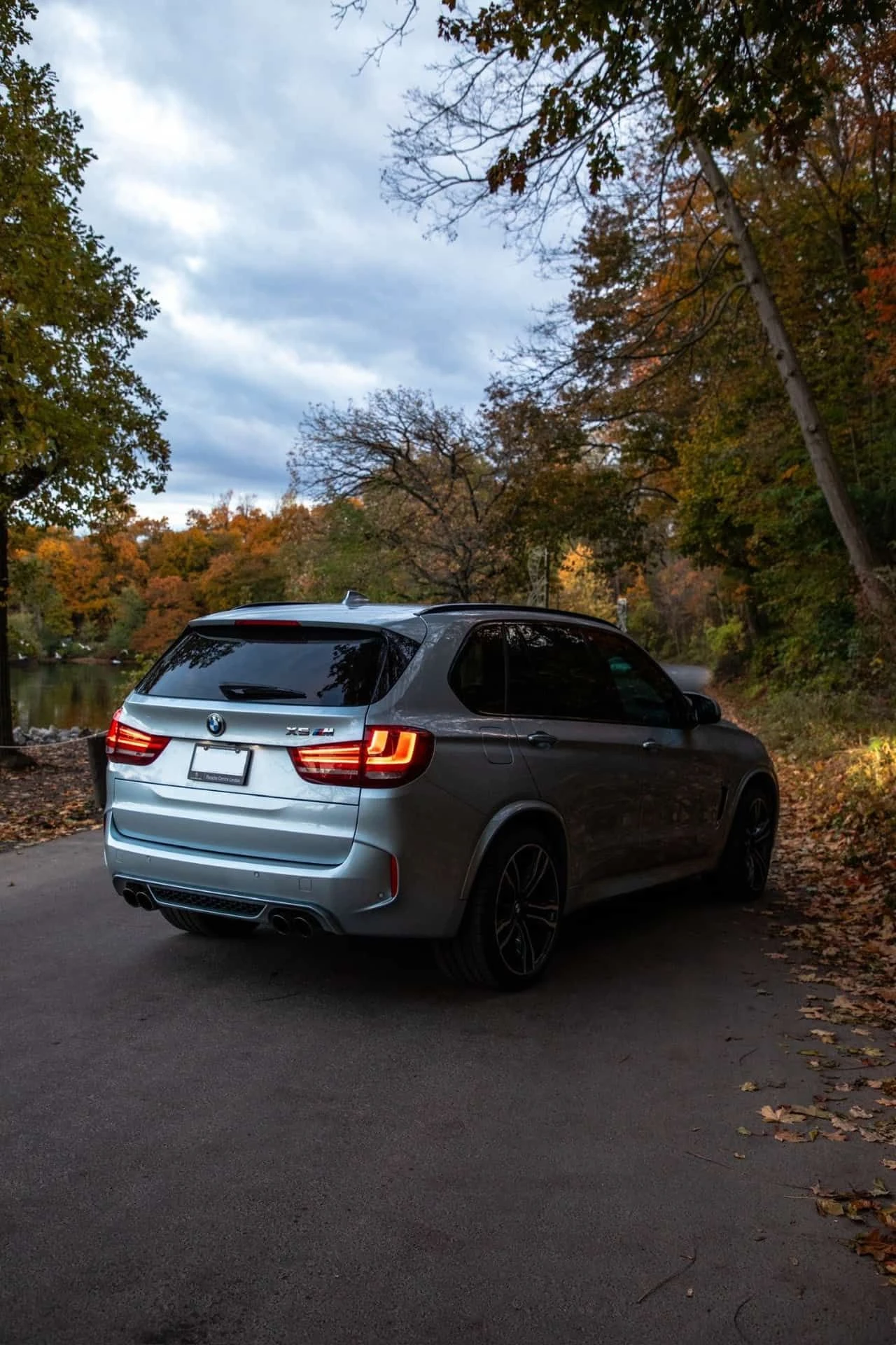 BMW X5M Sports * Head-up * Keyless * Bucked Seats * 360 , снимка 5 - Автомобили и джипове - 54121824