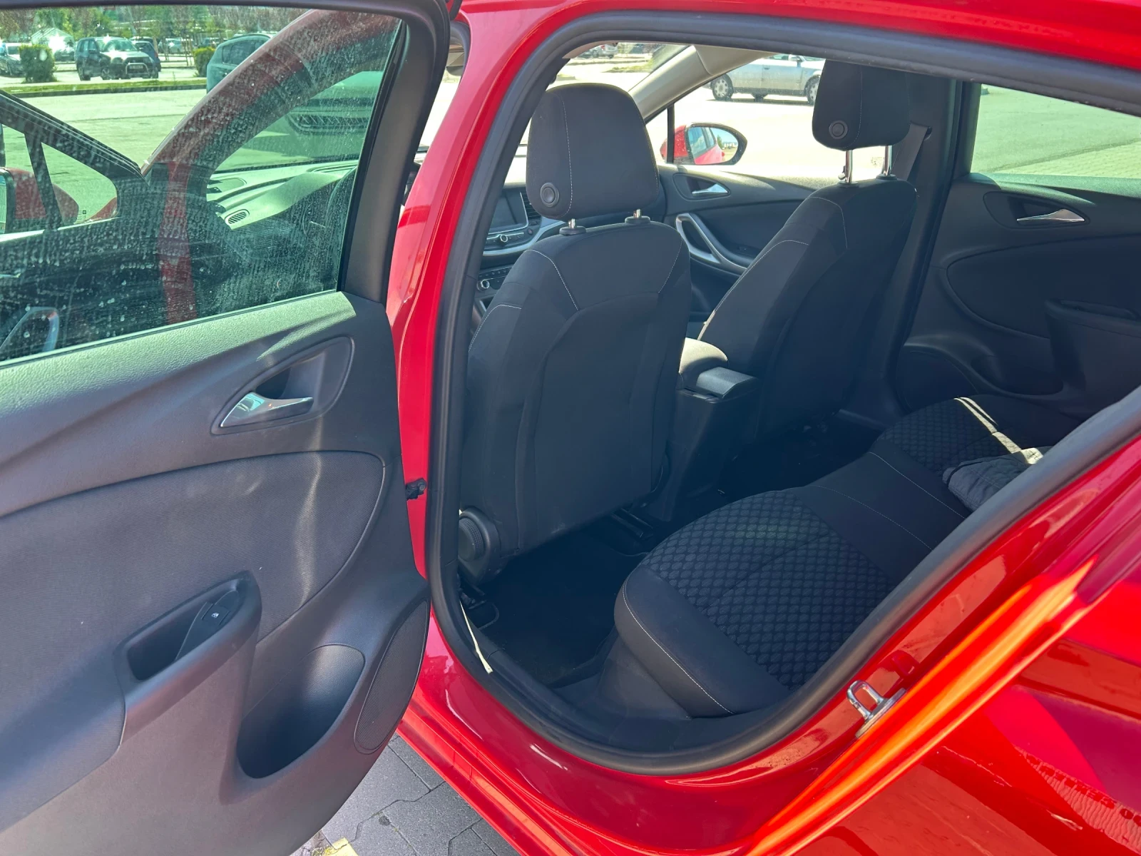 Opel Astra, снимка 10 - Автомобили и джипове - 54320177