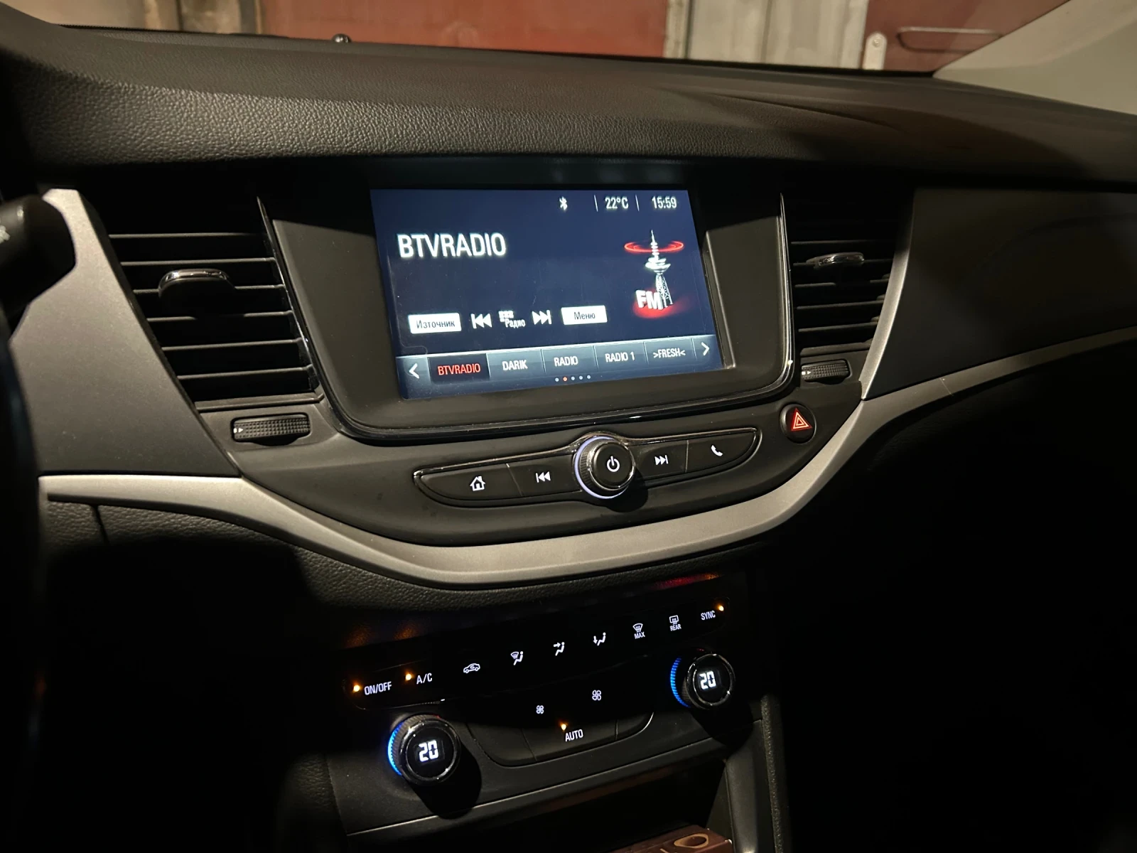 Opel Astra, снимка 14 - Автомобили и джипове - 54320177