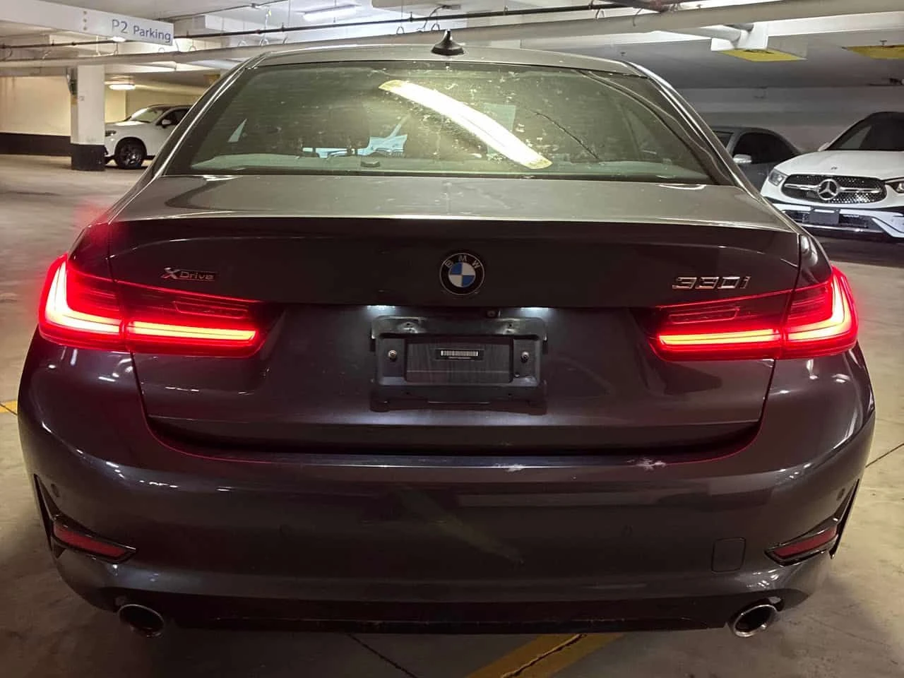 BMW 330 * 330i xDrive * CARFAX * БЕЗ ПЪРВОНАЧАЛНА ВНОСКА, снимка 4 - Автомобили и джипове - 54703322