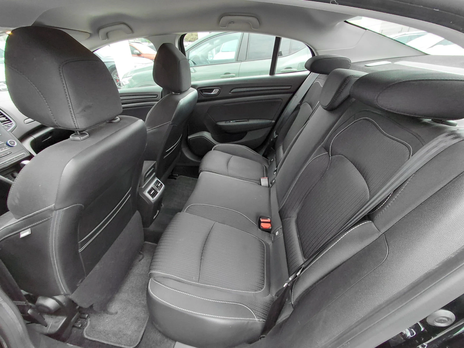 Renault Megane 1.5dCi/110�.�/ZEN | Mobile.bg � ����������� 14