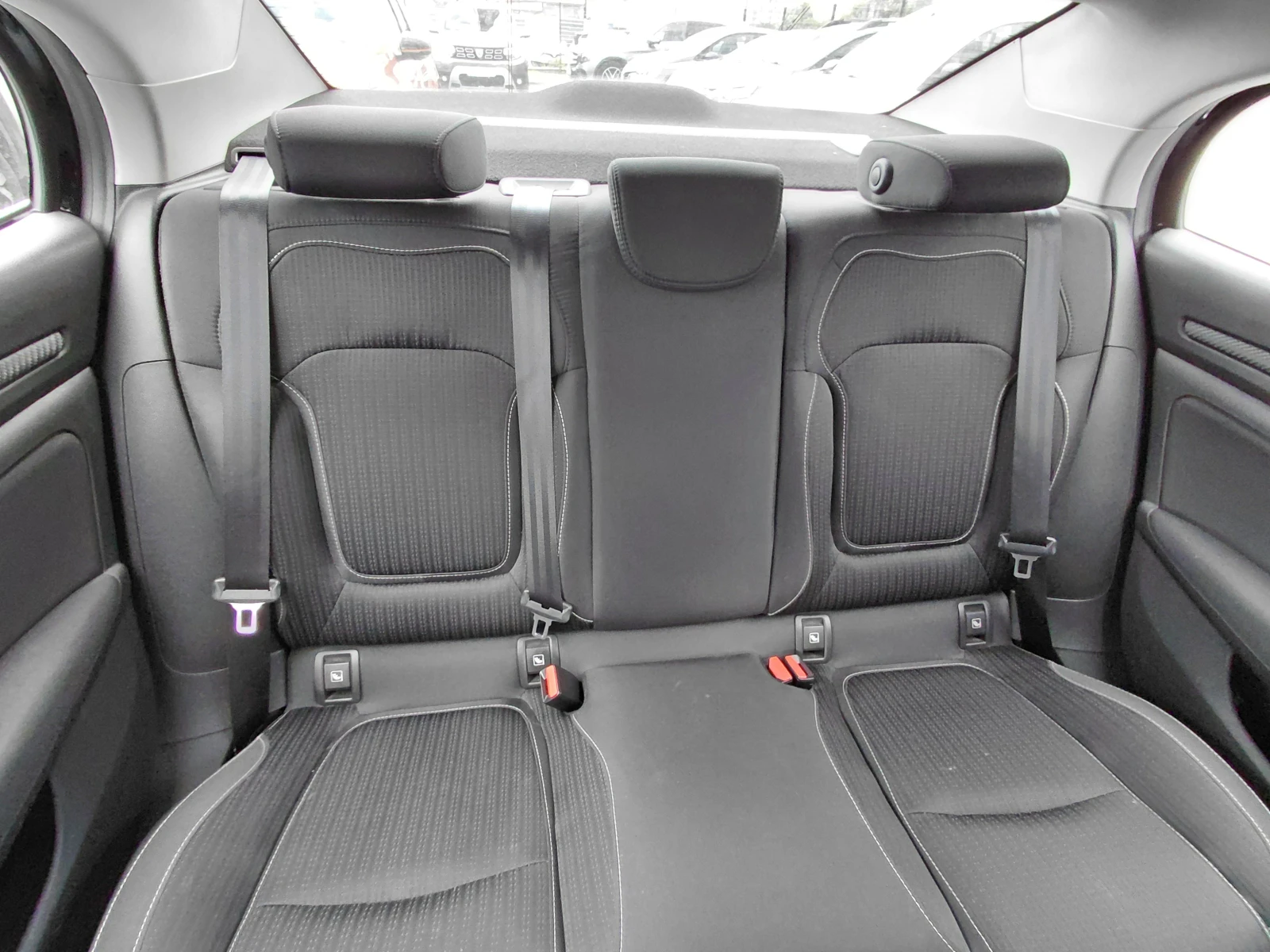 Renault Megane 1.5dCi/110�.�/ZEN | Mobile.bg � ����������� 12