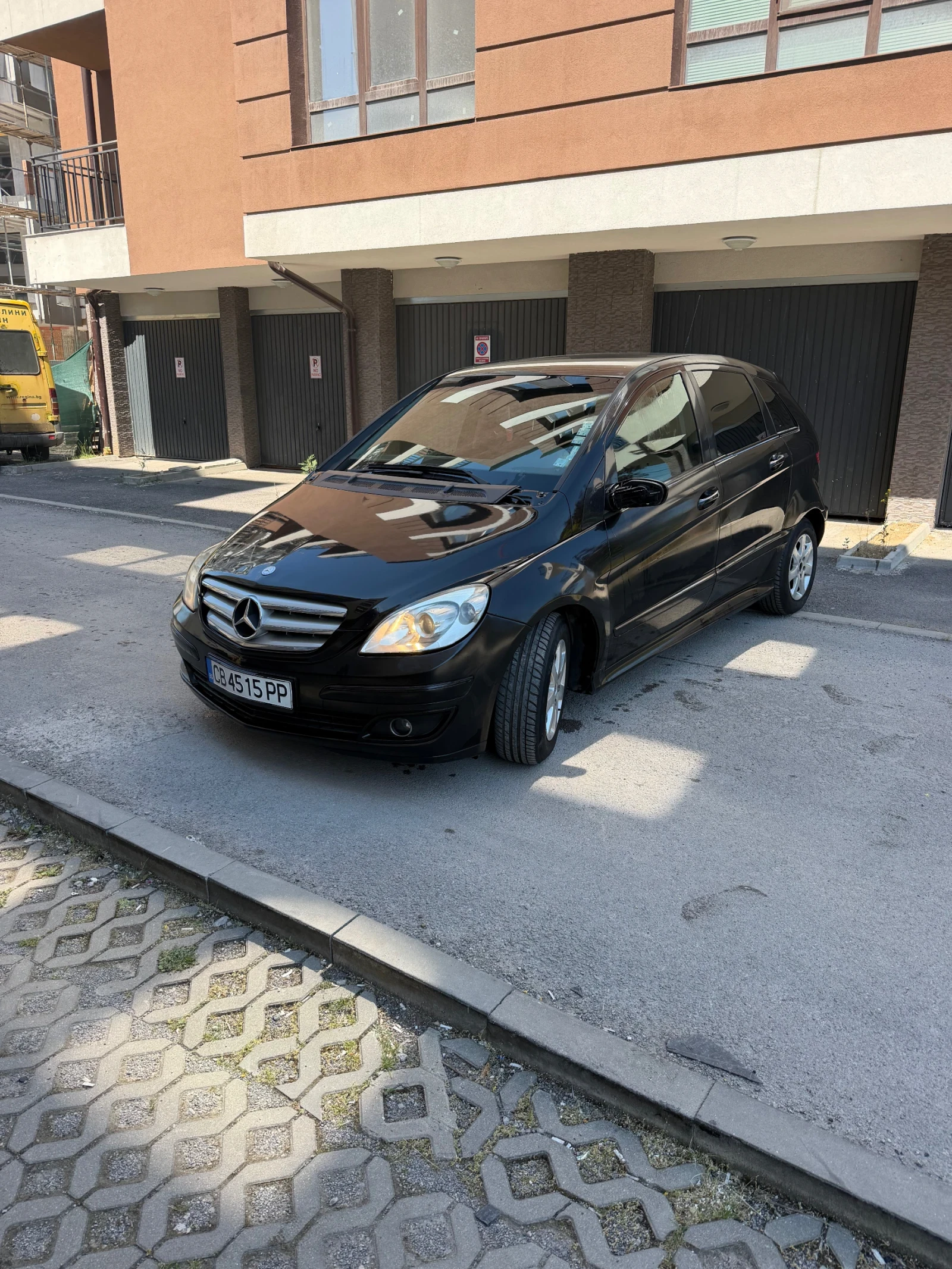 Mercedes-Benz B 170, снимка 2 - Автомобили и джипове - 54986255